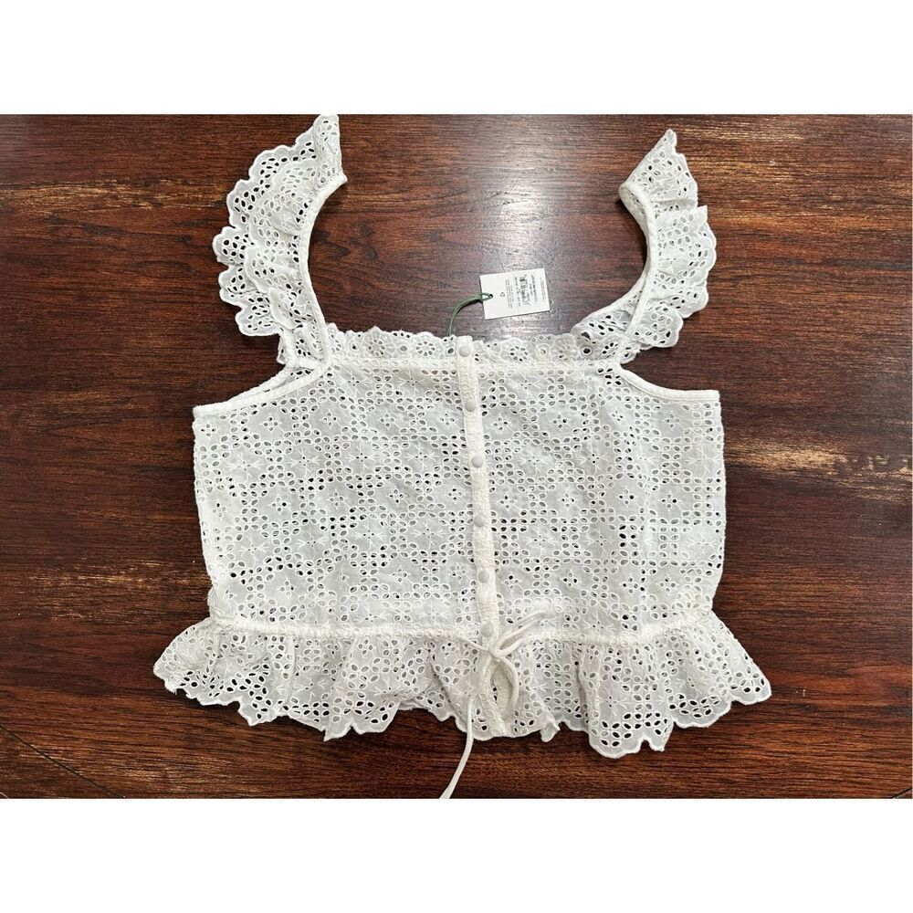 🌸 AE 77 American Eagle White Ruffle Eyelet Top Size Small New